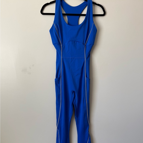 FABLETICS - Motion365+ Racerback Jumpsuit - Picture 4 of 7